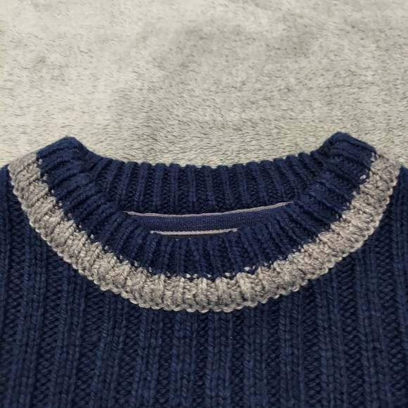 Harry Potter Ravenclaw House Sweater - Picture 6 of 10